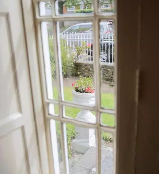 Majatalo The Stables Townhouse B&b