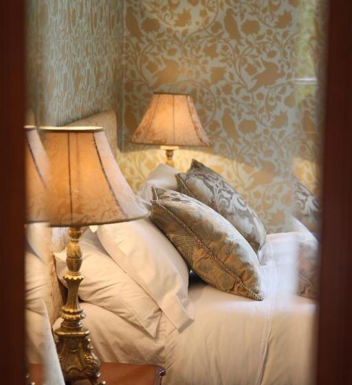 펜션 The Stables Townhouse B&b