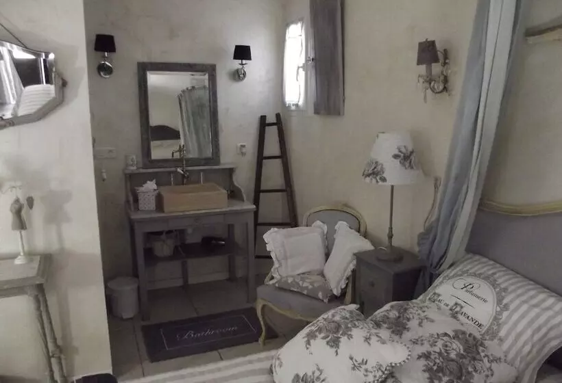 Aamiaismajoitus (B&B) Le Moulin De Sonnailles