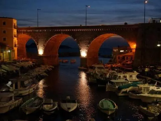 Aamiaismajoitus (B&B) Le Moulin De Sonnailles