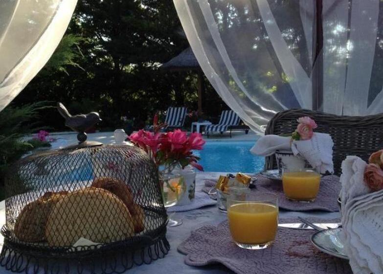 Bed and Breakfast Le Moulin De Sonnailles