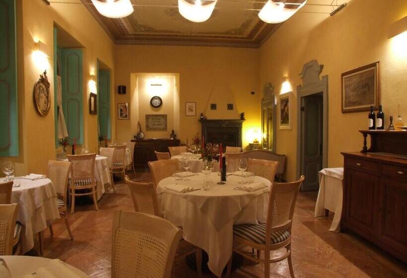 هتل Locanda Chi Ghinn