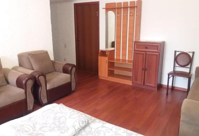 Nuri Hotel стадион