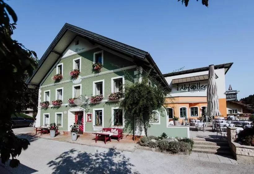 ペンション Gasthof Abfalter