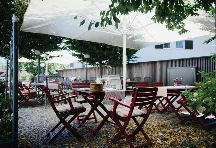 ペンション Gasthof Abfalter