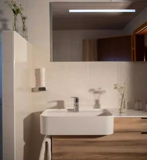 ペンション Gasthof Abfalter