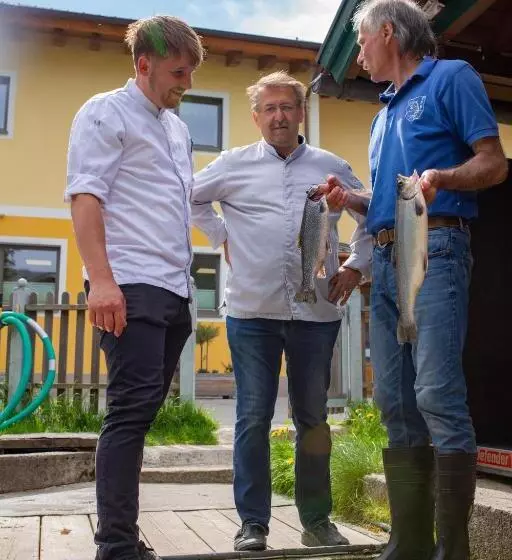 ペンション Gasthof Abfalter