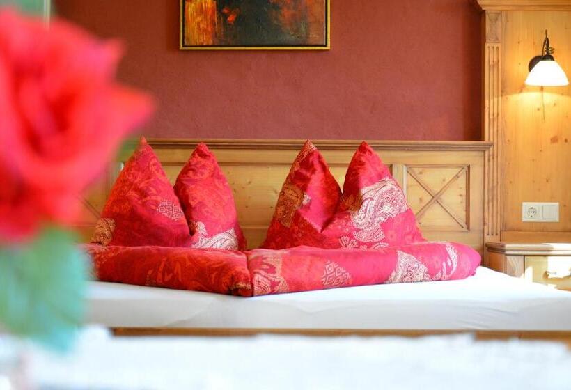 Пансион Gästehaus Turm Wachau