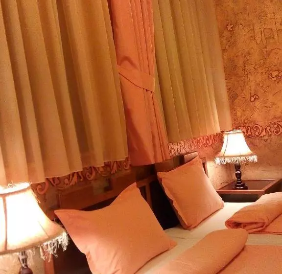 پانسیون Guesthouse Petra