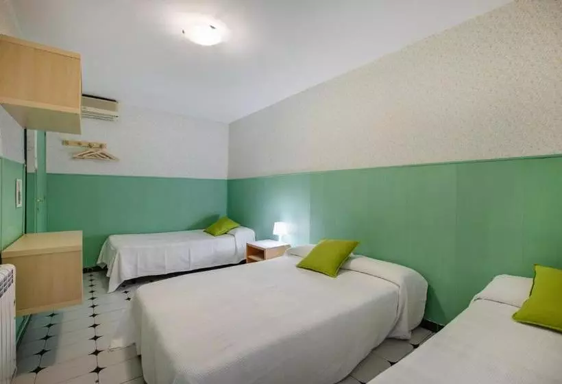 پانسیون Hostal Oliveta