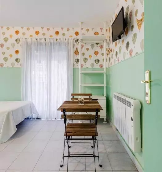 پانسیون Hostal Oliveta