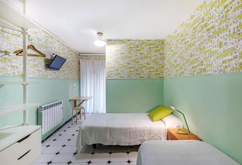 پانسیون Hostal Oliveta