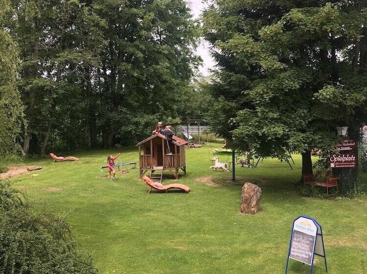 Pensão Landgasthof Zum Alten Reichenbach