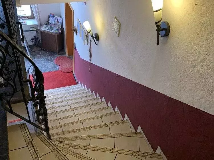 Majatalo Landgasthof Zum Alten Reichenbach