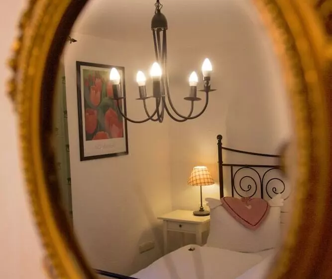 Majatalo Landgasthof Zum Alten Reichenbach