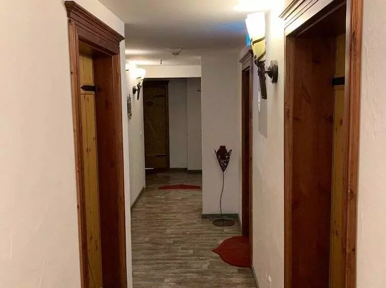 Majatalo Landgasthof Zum Alten Reichenbach