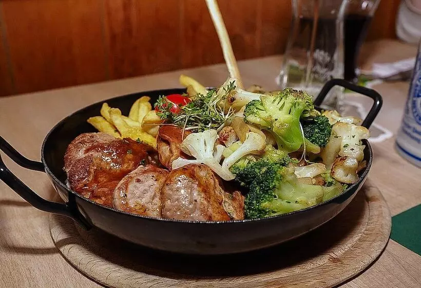 Majatalo Landgasthof Zum Alten Reichenbach