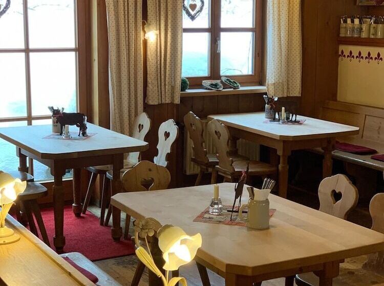 Pensão Landgasthof Zum Alten Reichenbach