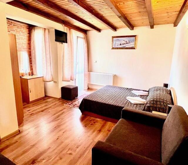 Пансион Matsurev Han