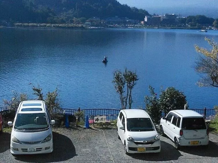 Majatalo Minshuku Hougetsu