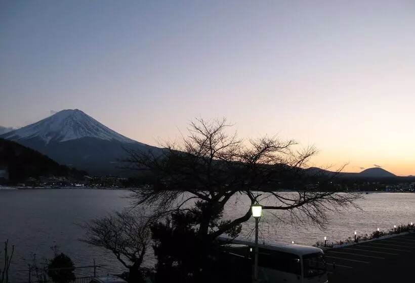 Majatalo Minshuku Hougetsu