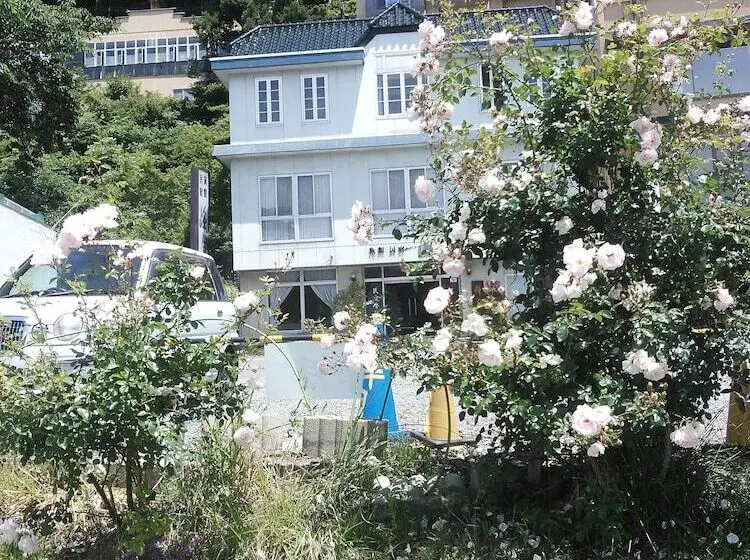 Majatalo Minshuku Hougetsu