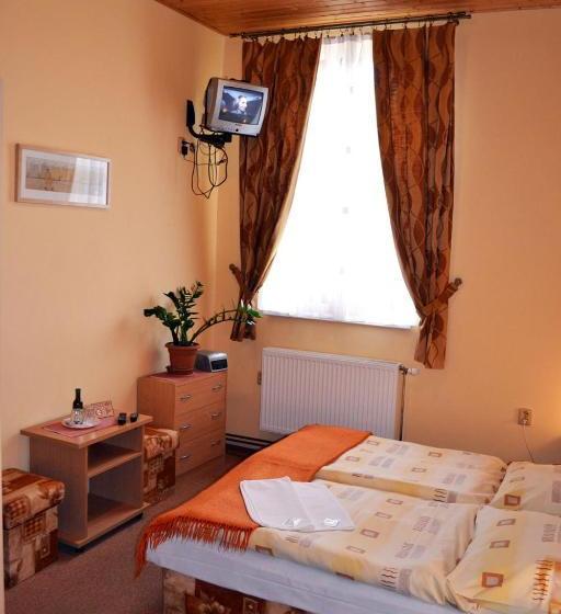 Pensão Penzion Manderlak