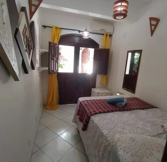 ペンション Pousada Luzena