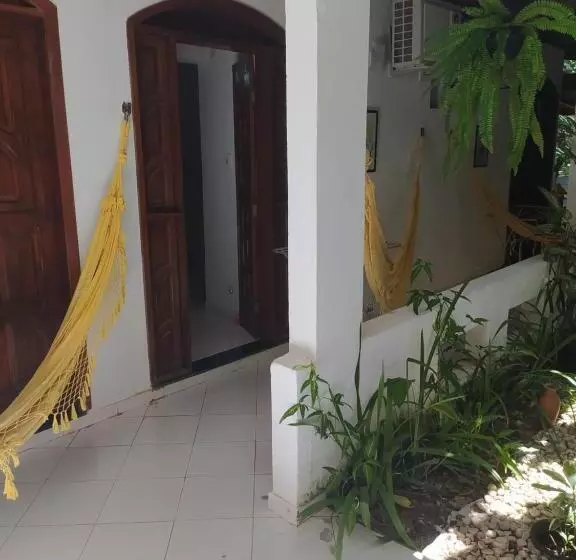 ペンション Pousada Luzena