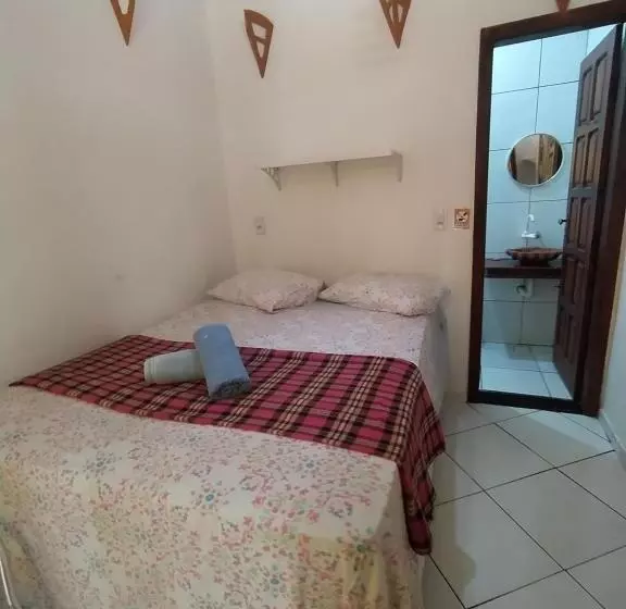 ペンション Pousada Luzena