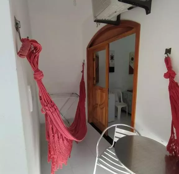 ペンション Pousada Luzena