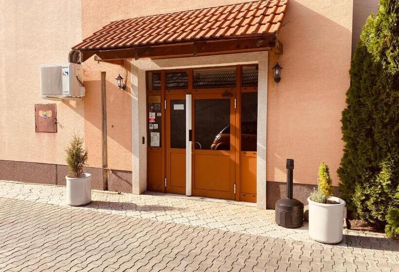 Panzió Rusovsky Penzion