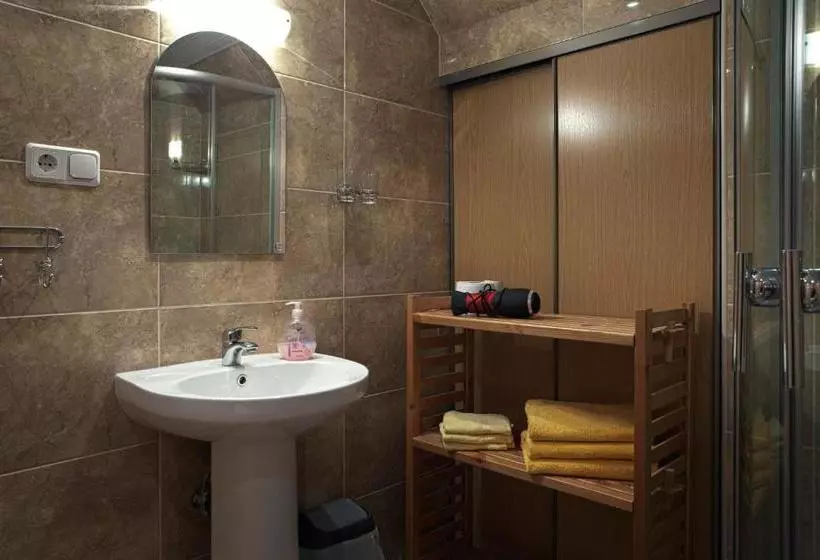 پانسیون Seedri Guesthouse