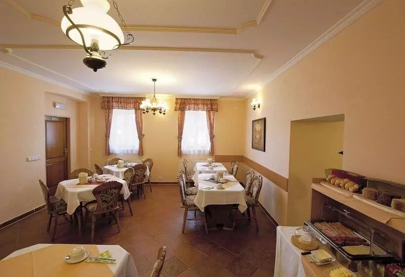ペンション Villa Rosa