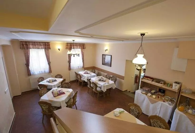 ペンション Villa Rosa