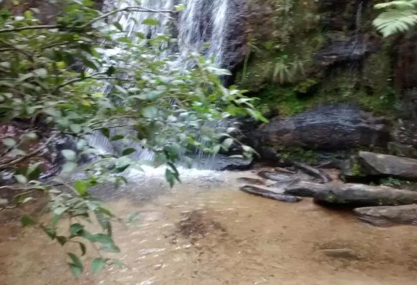 ユースホステル Pousada Vila Do Campo