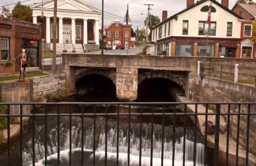 酒店 The Brandon Inn