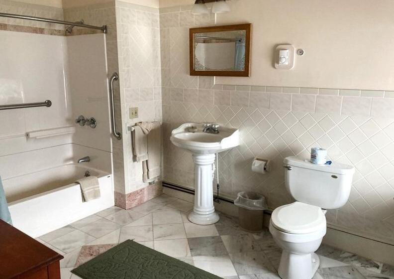 酒店 The Brandon Inn