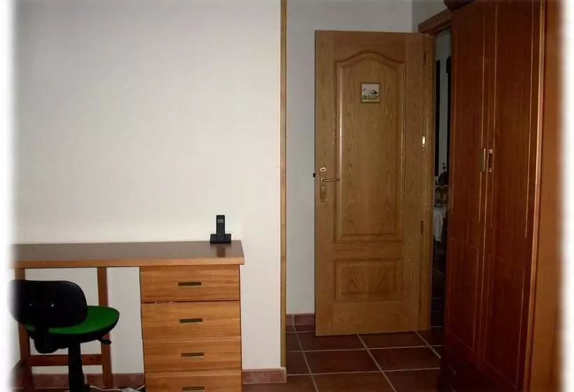 ペンション Centro Ornitológico El Primillar