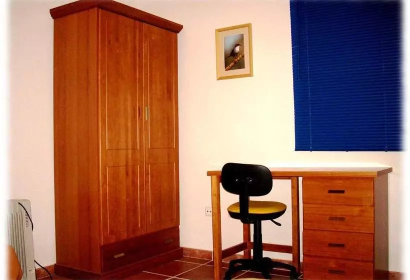 ペンション Centro Ornitológico El Primillar