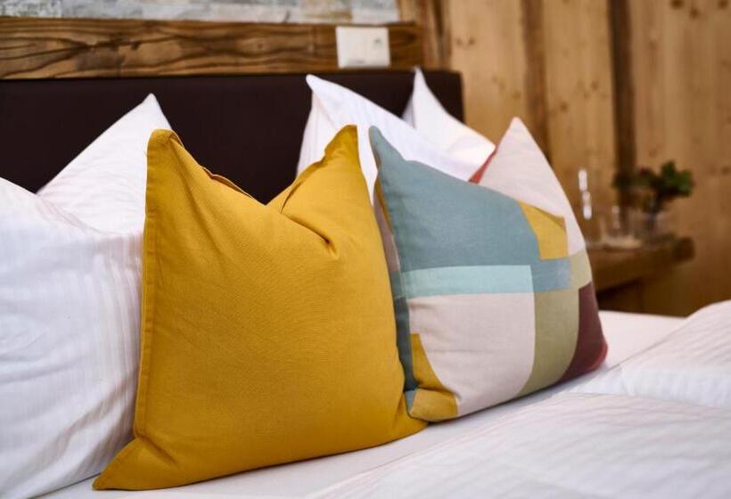 膳宿费 Garni Buchenhof