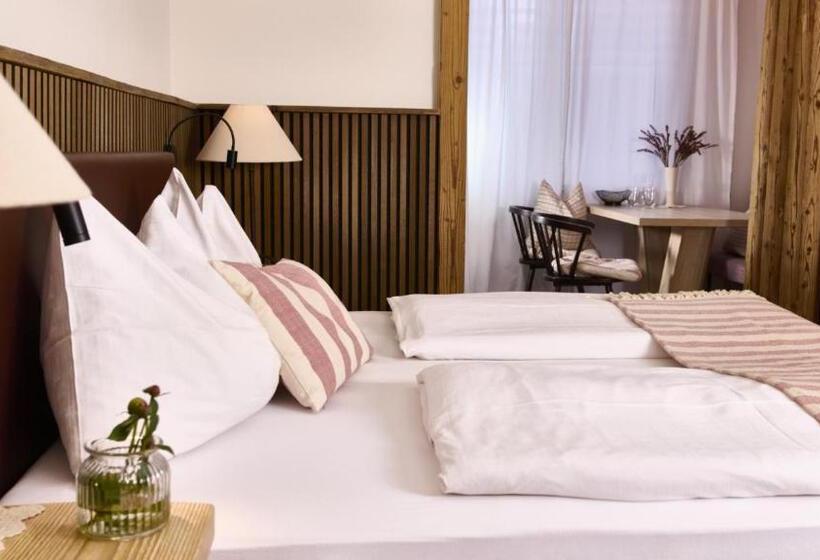 膳宿费 Garni Buchenhof