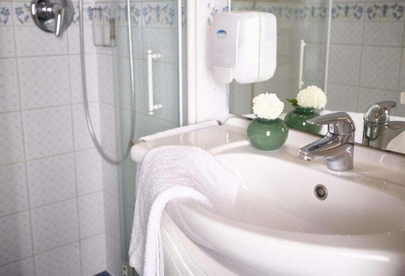 膳宿费 Garni Buchenhof