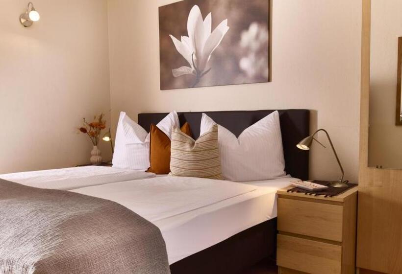 膳宿费 Garni Buchenhof