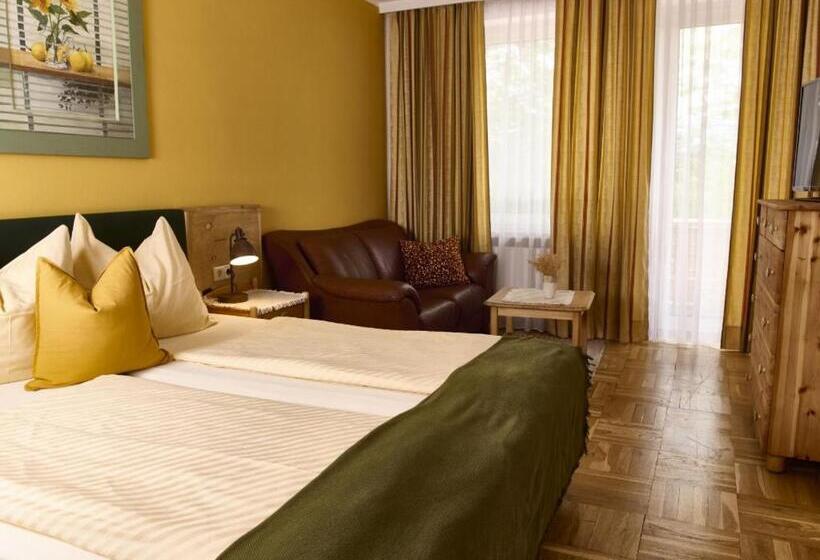 膳宿费 Garni Buchenhof