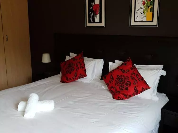 پانسیون Houghton Guest House