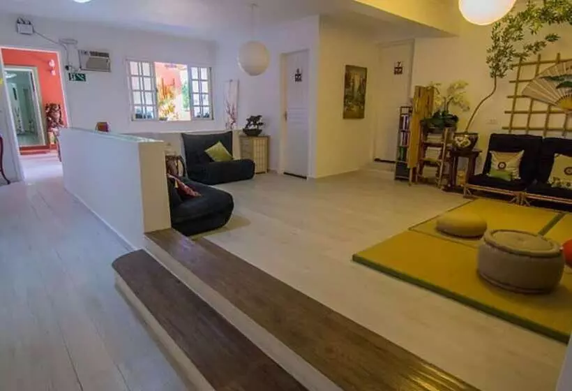 ペンション Pousada Irashai