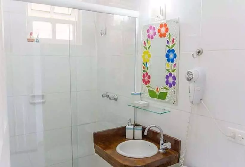 ペンション Pousada Irashai