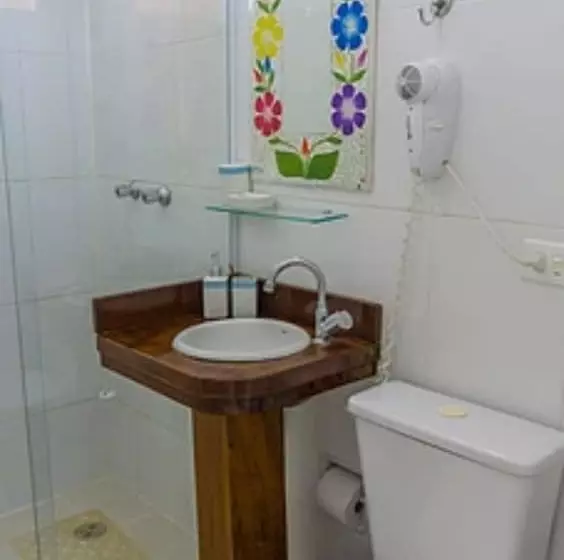 ペンション Pousada Irashai