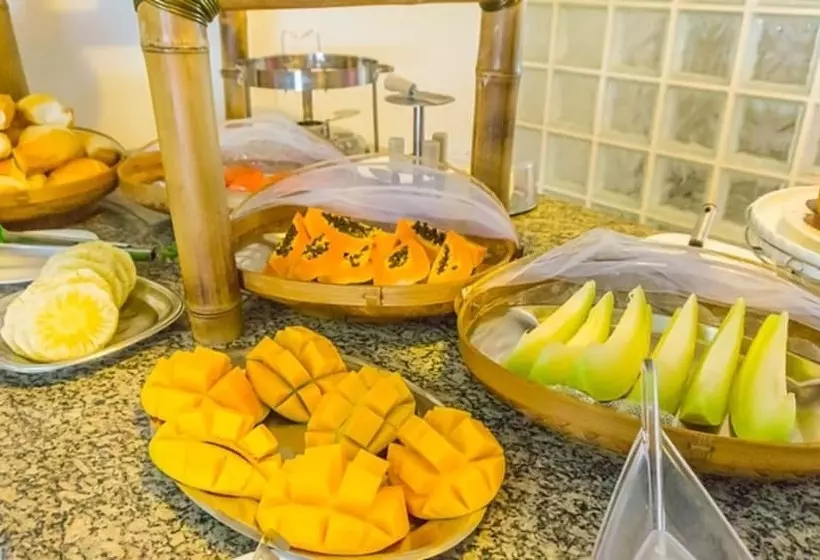 ペンション Pousada Irashai